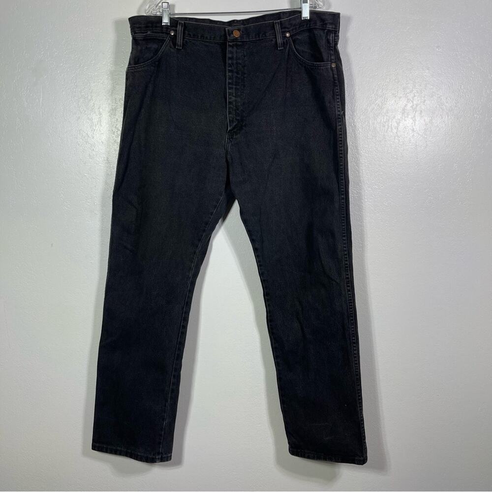 Wrangler Jeans, Black size 40x32. In excellent condition!